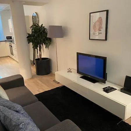 Apartment Center *